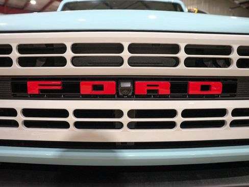 Used 2023 Ford Bronco Heritage Edition AWD/4WD image 38