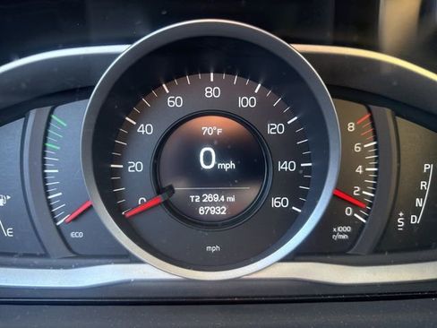 Used 2018 Volvo S60 T5 Dynamic w/ Protection Package image 14