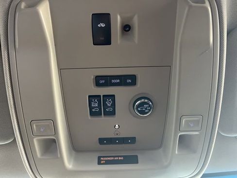 Used 2019 GMC Yukon Denali w/ Denali Ultimate Package image 36