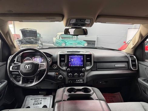 Used 2019 RAM 1500 Big Horn AWD/4WD image 10