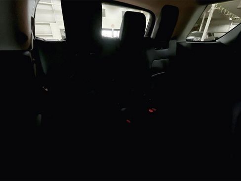 Used 2024 Nissan Pathfinder Platinum w/ Cargo Package image 27