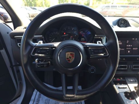 Used 2023 Porsche Macan Turbo AWD/4WD image 17