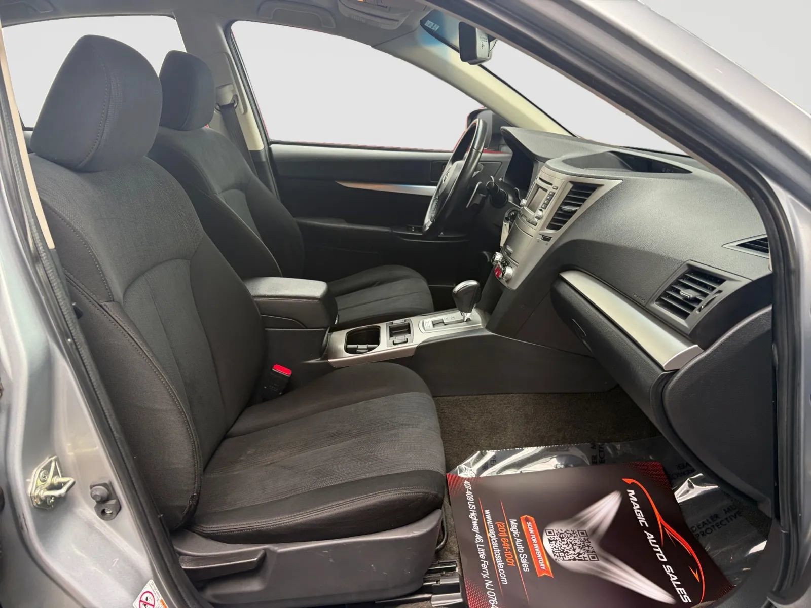 Used 2014 Subaru Legacy 2.5i Premium AWD/4WD image 20