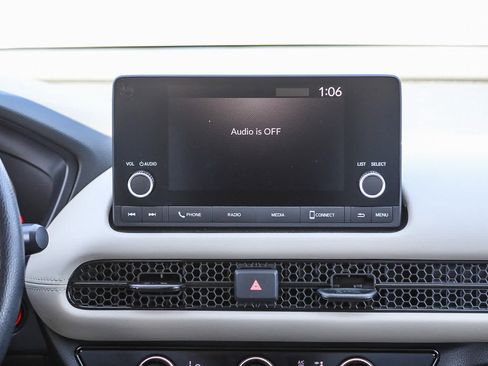 Used 2024 Honda HR-V LX image 14