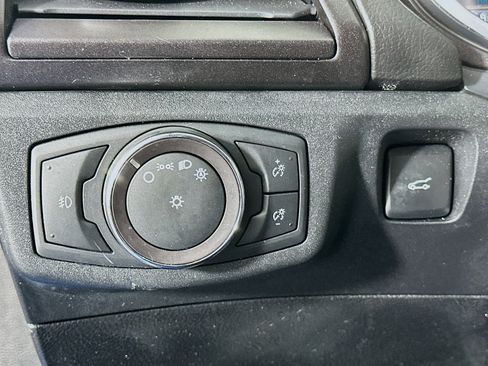 Used 2019 Ford Fusion Energi Titanium image 17