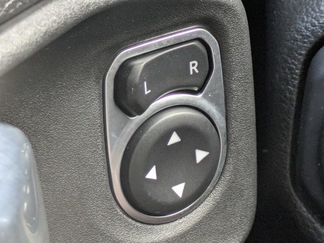 Used 2022 Jeep Gladiator Sport AWD/4WD image 24