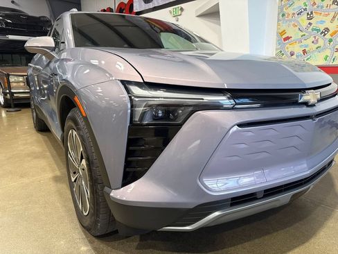 Used 2024 Chevrolet Blazer EV LT AWD/4WD image 73