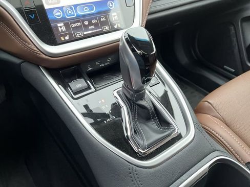 Certified 2021 Subaru Outback Touring XT image 23