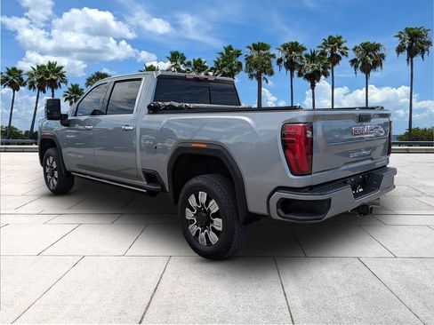 Used 2024 GMC Sierra 2500 Denali w/ Denali Reserve Package AWD/4WD image 6
