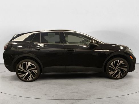 Used 2025 Volkswagen ID.4 Pro S Plus AWD/4WD image 6