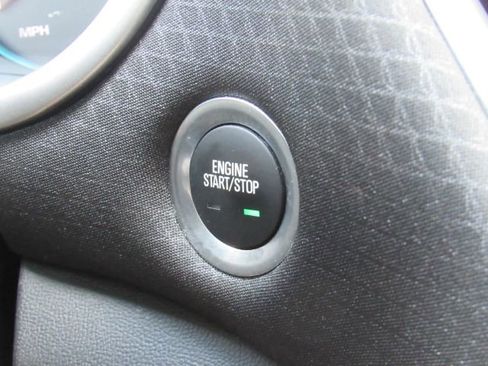 Used 2025 Chevrolet Malibu LT image 38