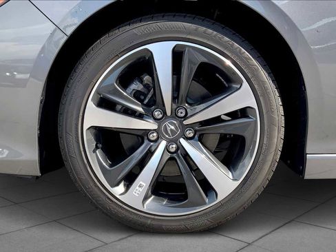 New 2025 Acura TLX w/Technology Package image 9