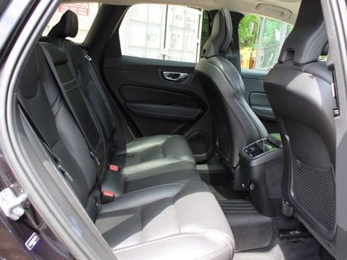 Used 2019 Volvo XC60 T6 Inscription AWD/4WD image 18