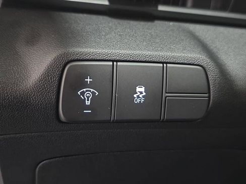 New 2026 Hyundai Elantra SEL Sport image 23