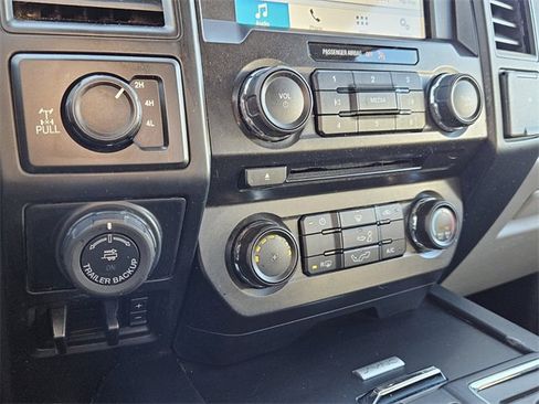 Used 2018 Ford F150 XL w/ Equipment Group 101A Mid image 17