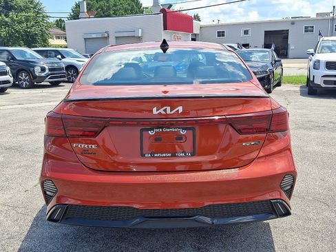 Used 2023 Kia Forte GT-Line w/ GT-Line Premium Package image 6