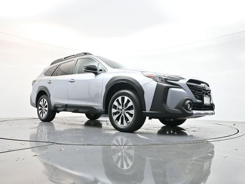 Used 2023 Subaru Outback Limited XT image 26