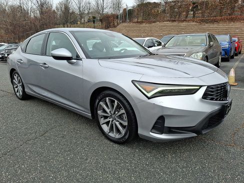 Used 2023 Acura Integra image 3