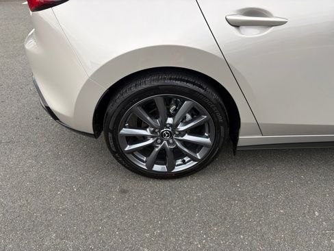 Certified 2025 MAZDA MAZDA3 s image 23