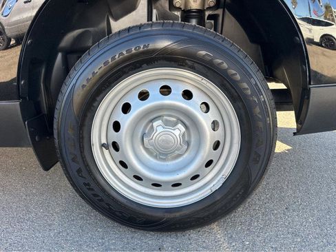 Used 2022 Ford Maverick XL image 14