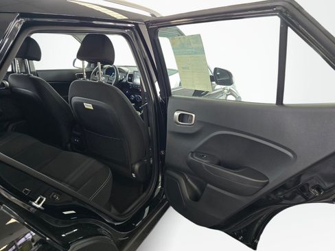 New 2026 Hyundai Venue SEL FWD image 37