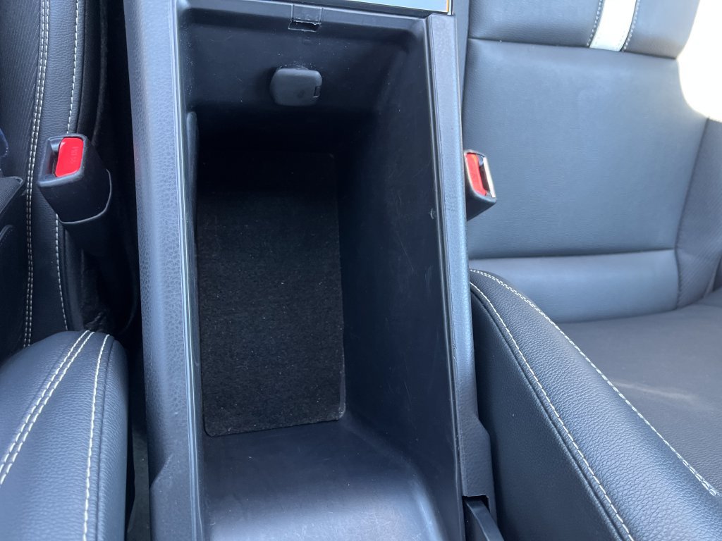 Used 2025 Toyota Camry SE FWD image 27