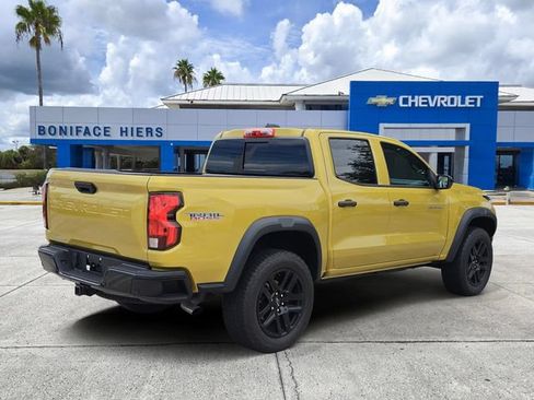 Used 2023 Chevrolet Colorado Trail Boss w/ Advanced Trailering Package AWD/4WD image 4