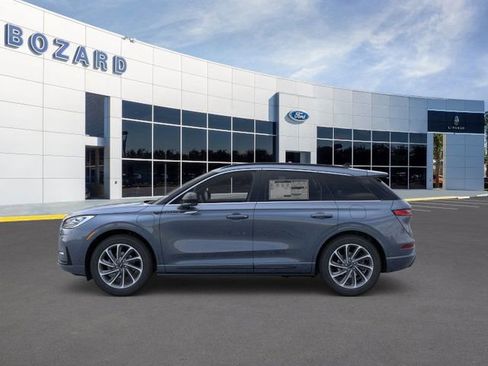 New 2026 Lincoln Corsair Grand Touring image 3