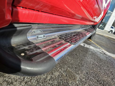 Used 2018 Chevrolet Silverado 2500 LT w/ LT Convenience Package image 11