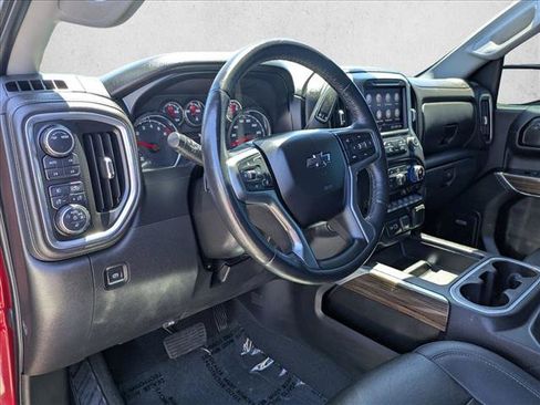 Used 2021 Chevrolet Silverado 1500 LT Trail Boss w/ Convenience Package II AWD/4WD image 9
