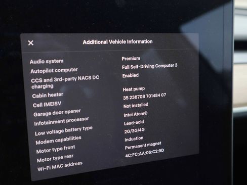 Used 2021 Tesla Model 3 Performance image 24