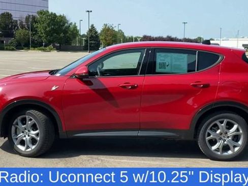 Used 2024 Dodge Hornet R/T image 6