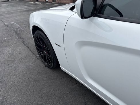 Used 2011 Dodge Charger R/T image 27