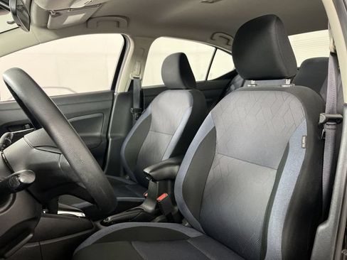 Certified 2025 Nissan Versa SV FWD image 11