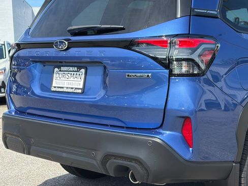 New 2026 Subaru Forester Touring AWD/4WD image 4
