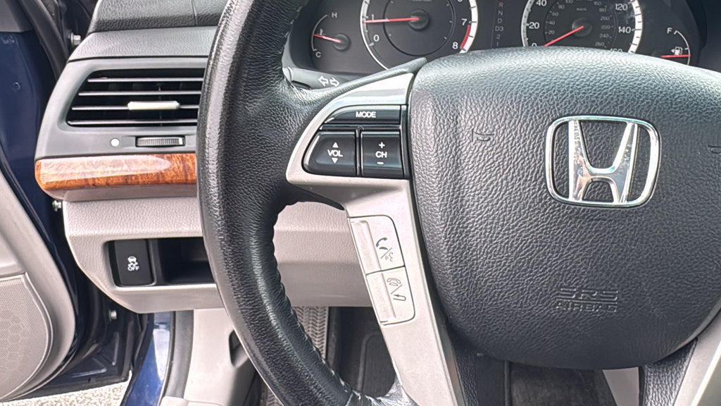 Used 2011 Honda Accord EX-L image 18