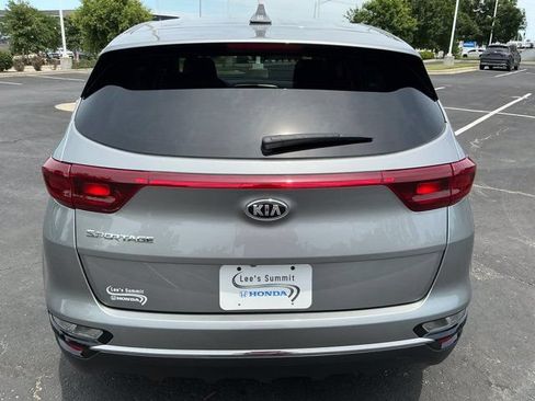 Used 2020 Kia Sportage LX w/ LX Popular Package AWD/4WD image 4