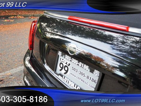 Used 2019 MINI Cooper S w/ Premium Package image 31