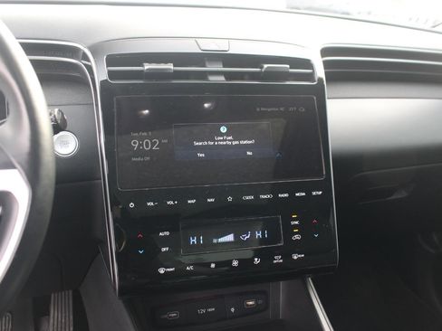 Used 2024 Hyundai Tucson Limited image 21