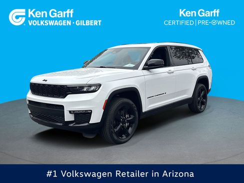 Used 2025 Jeep Grand Cherokee L Limited w/ Black Appearance Package image 1