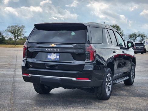 New 2026 Chevrolet Tahoe LS image 3
