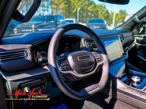 Used 2022 Jeep Wagoneer Series II image 22