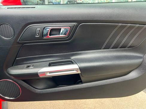 Used 2017 Ford Mustang GT Premium w/ GT Performance Package image 25