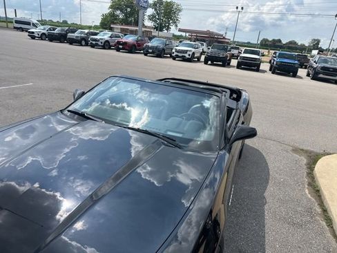 Used 2011 Chevrolet Camaro SS RWD image 33