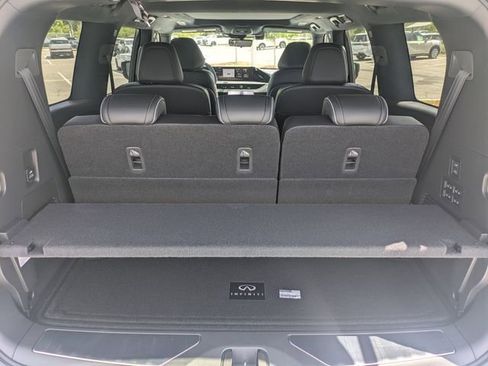 New 2026 INFINITI QX80 Autograph w/ Premium Cargo Package image 12
