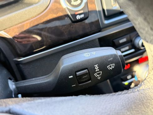 Used 2014 BMW 528i xDrive Sedan image 37