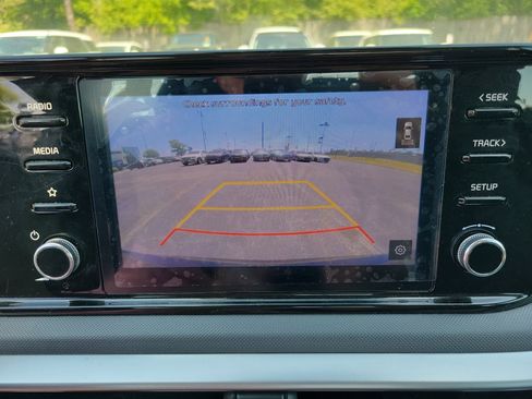 Used 2023 Kia K5 LXS FWD image 11