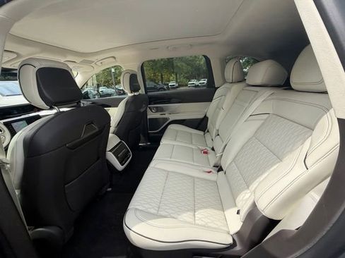 New 2025 Lincoln Nautilus Black Label image 17