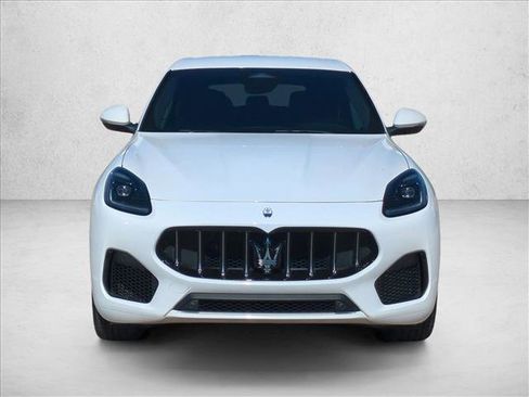 Used 2024 Maserati Grecale GT image 2