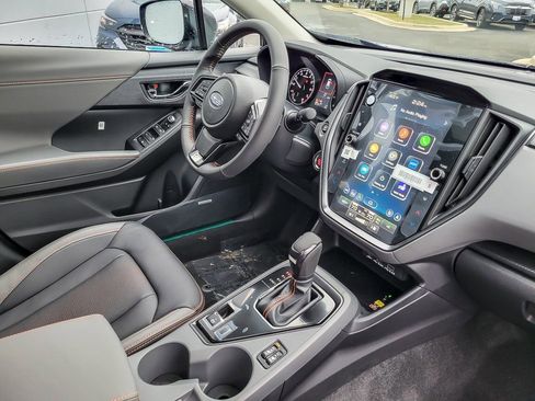 Certified 2025 Subaru Crosstrek 2.5i Limited w/ Crosstrek Mirror Package image 12